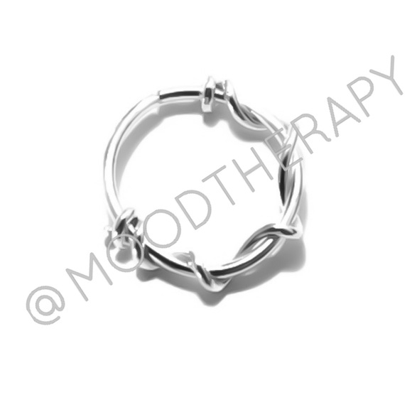 (20G-14G)925 Sterling Silver Barbed Wire Nose Ring Septum Hoop Cartilage Earring - Picture 5 of 10